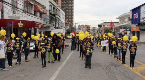 SCOLAS ESTADUAIS E MUNICIPAIS PARTICIPANDO DA CAMINHADA