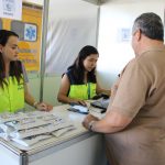 usuários recebem uma cópia dos exames realizados e brindes ao final da atividade