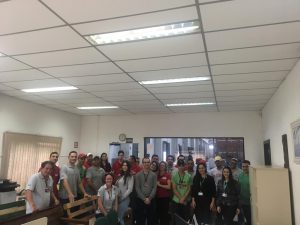 Colaboradores participantes da palestra Viva Seguro na empresa Transligue.