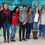 Representantes da secretaria municipal de educação, representante do Projeto Escola Arteris e professores da escola.