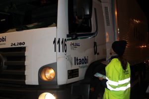 convite aos caminhoneiros para participarem da ação
