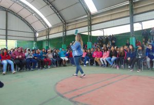 APRESENTANDO A NOVA REVISTINHA EM QUADRINHOS DO ZÉ QUEST