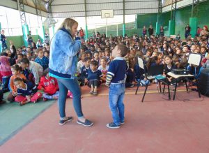 ANALISTA DE SUSTENTABILIDADE CAROL PRADO NO BATE PAPO COM OS ALUNOS