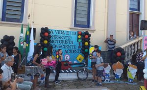 APRESENTAÇÃO USO DA CADEIRINHA