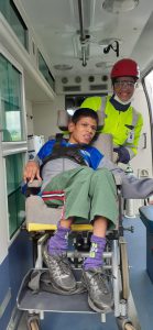 Conhecendo a ambulância.