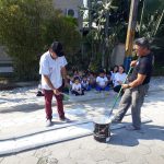 A CMEI Professora Lenita de Souza Gaya, finalizou a comemoração do dia do pedestre com a pintura da faixa de pedestre em frente a creche