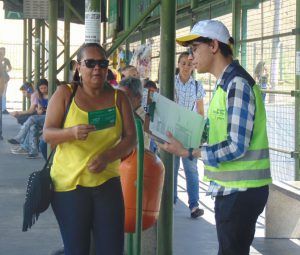 Abordagem e orientação sobre uma travessia segura e correta