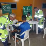 Equipe de Atendimento para aferição de pressão