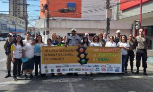 Conscientização com os Pedestres - Semáforo Praça Sem José Bento com a Dom Nery e Faixas De Pedestre em frente o calçadão com os alunos da Apae