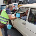 Blitz Educativa com Pedestres e Condutores no semáforo da Vicente Simões - Parceria Departamento trânsito de Pouso Alegre