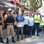 Conscientização no Transporte Coletivo na Av. Duque de Caxias, passageiros e pedestres - Parceria Departemanto trânsito de Pouso Alegre