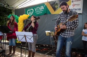 APRESENTAÇÃO DA E.M. ARAUCÁRIA - CATIRA