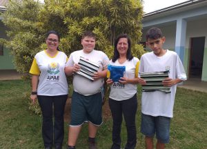 PREMIAÇÃO DE ALUNOS DA APAE DE POUSO ALEGRE/MG