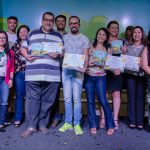 Entrega do troféu e certificado de participação no ano de 2019.