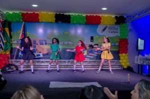 Apresentação Especial em homenagem aos 18 anos do Projeto Escola.