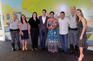 Entrega das premiações para as escolas destaque e menções do ano - EMEF Historiador de São Simão