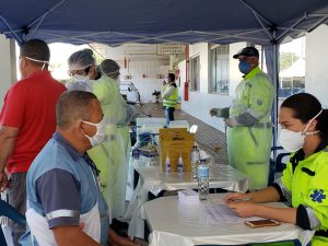 Caminhoneiros e motoristas profissionais receberam vacina contra gripe