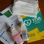 kit de higiene covid - álcool líquido 70%, álcoo antisséptico para as mãos, máscaras descartáveis e folheto educativo do covid e de segurança