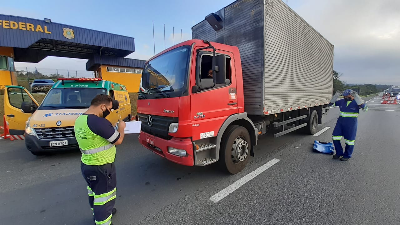 Coletando os dados o veículo.