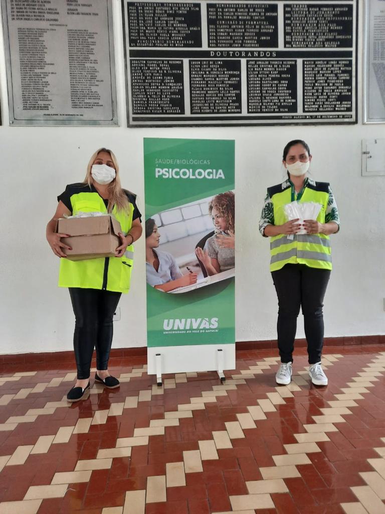 ENTREGA DE MÁSCARAS PARA O PROJETO CAMINHOS DO CAMPO