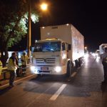 Equipe da concessionária e PMRV realizam a abordagem e orientação do caminhoneiro