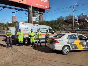 equipe preparada para realizar as abordagens e orientações educativas