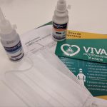 kit de prevenção ao Covid-19, com álcool gel, máscaras descartáveis e folders educativos