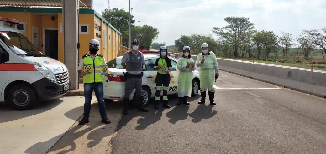 equipe da ViaPaulista, PMRV e Resgate preparados para iniciar a atividade no SAU em Pratânia