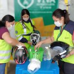 Higienização de capacetes e cristalização de viseiras.