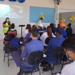 INÍCIO DA PALESTRA COM A ANALISTA DE SUSTENTABILIDADE CAROLINA PRADO