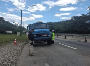 Ação para caminhoneiros