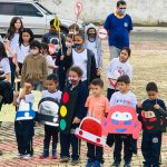 Caminhada educativa em comemoração ao Dia do Pedestre.