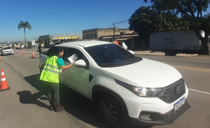 Orientação e entrega de Lixocar