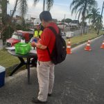 higienização do capacete e cristalização da viseira.