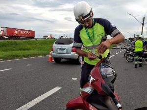 Instalação de antena corta pipa.