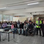 Palestra educativa sobre comportamento seguro em ambiente rodoviário