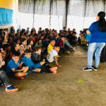 Palestra sobre cidadania, segurança no trânsito e vídeos educativos.