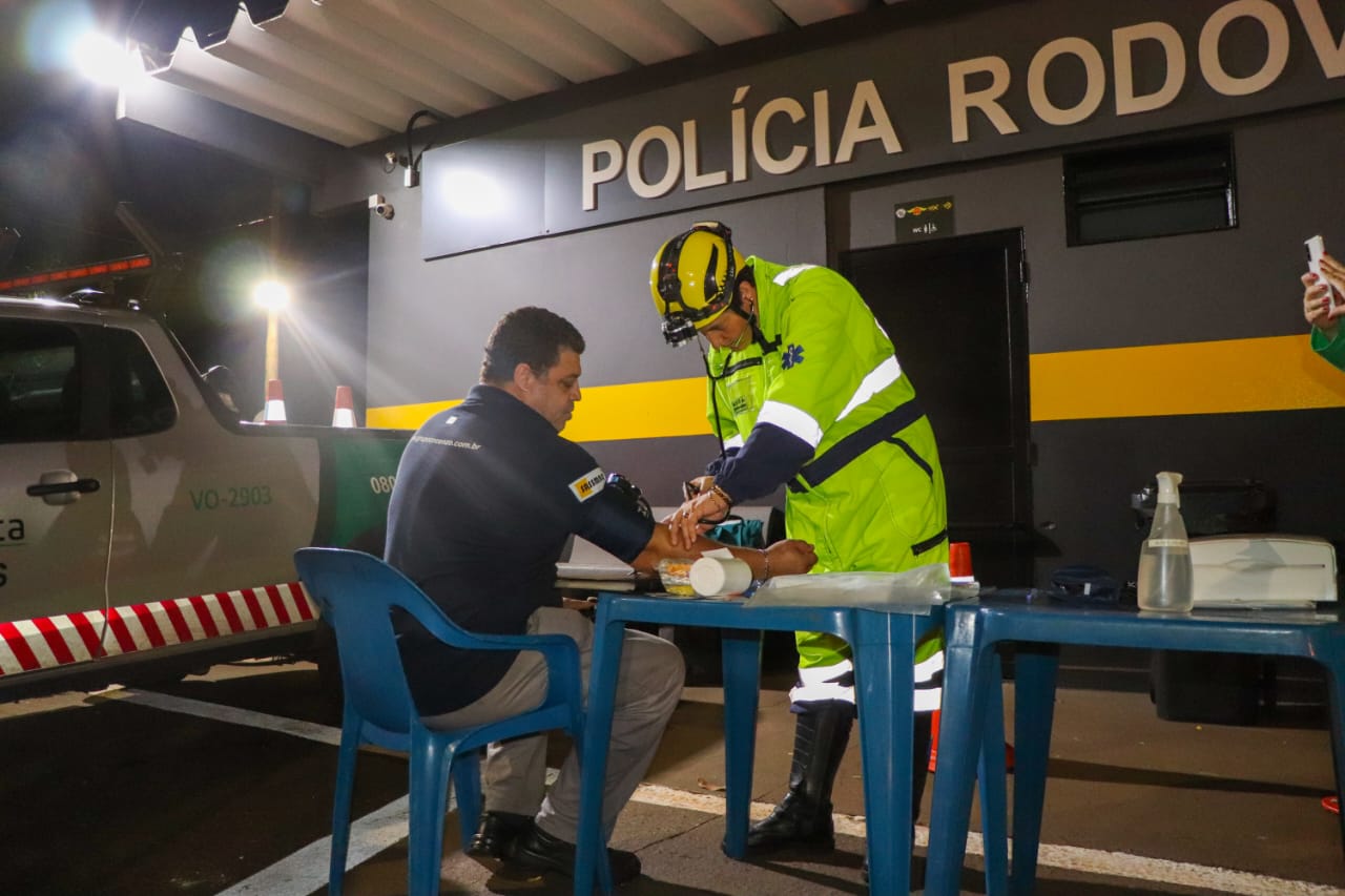 equipe do resgate realizou exames básicos de saúde e orientou sobre a automedicação e câncer de próstata