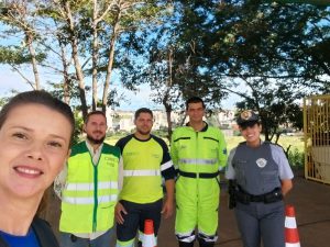 Equipe ViaPaulista e Policiamento Militar Rodoviário