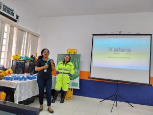 Palestra interativa sobre o uso consciente da água