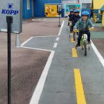 Alunos Conhecendo e Aprendendo na Mini Cidade de Transito