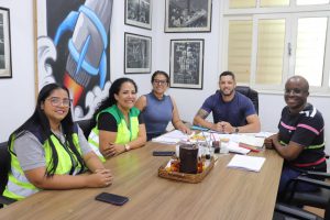 Colaboradoras Arteris Fluminense e Equipe da Secretaria Municipal de Desenvolvimento Social