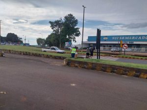 Abordagem educativa alertou sobre os riscos de acidentes com trabalhadores de rodovias