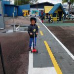 Alunos Conhecendo e Aprendendo na Mini Cidade de Transito