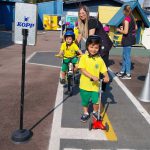 Alunos Conhecendo e Aprendendo na Mini Cidade de Transito