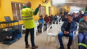 Palestra com orientações.