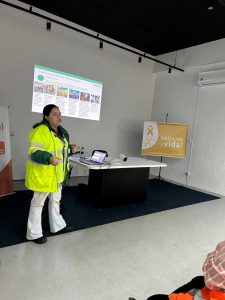 Palestra com orientações.