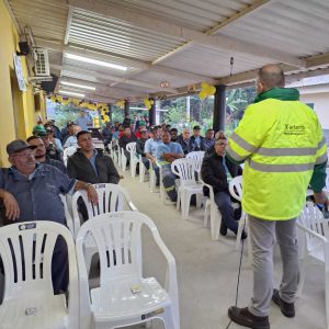 Palestra com orientações.