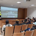 Palestra com orientações.