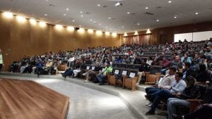 Palestra com orientações.